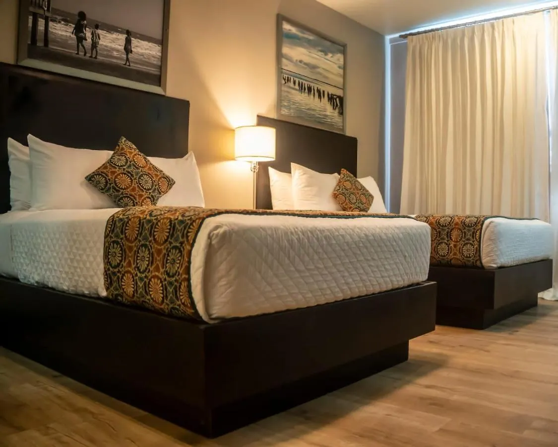 R Hotel Kingston contacts
